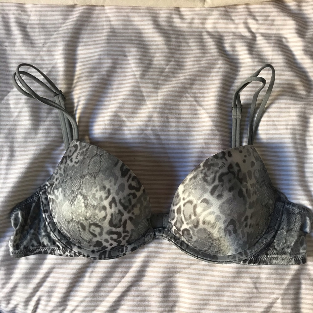 PINK Victoria’s Secret Heartbreaker Plunge Push-up